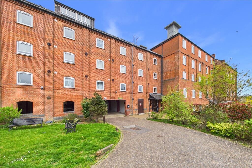 Main image of property: Swonnells Walk, Lowestoft, Suffolk, NR32