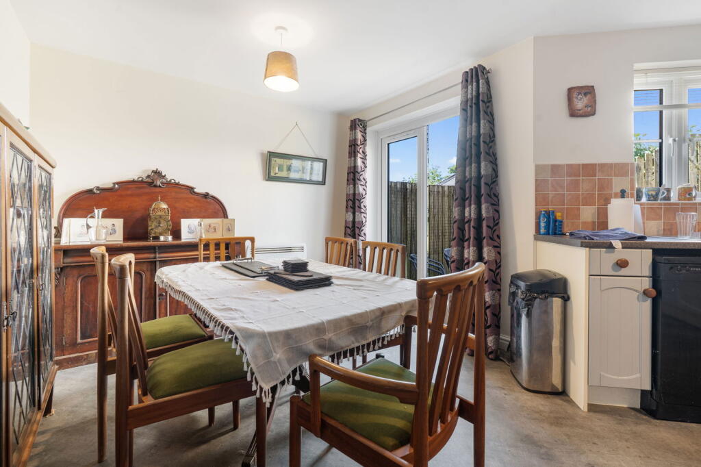 5, Treclago View, Camelford, PL32 photo 4