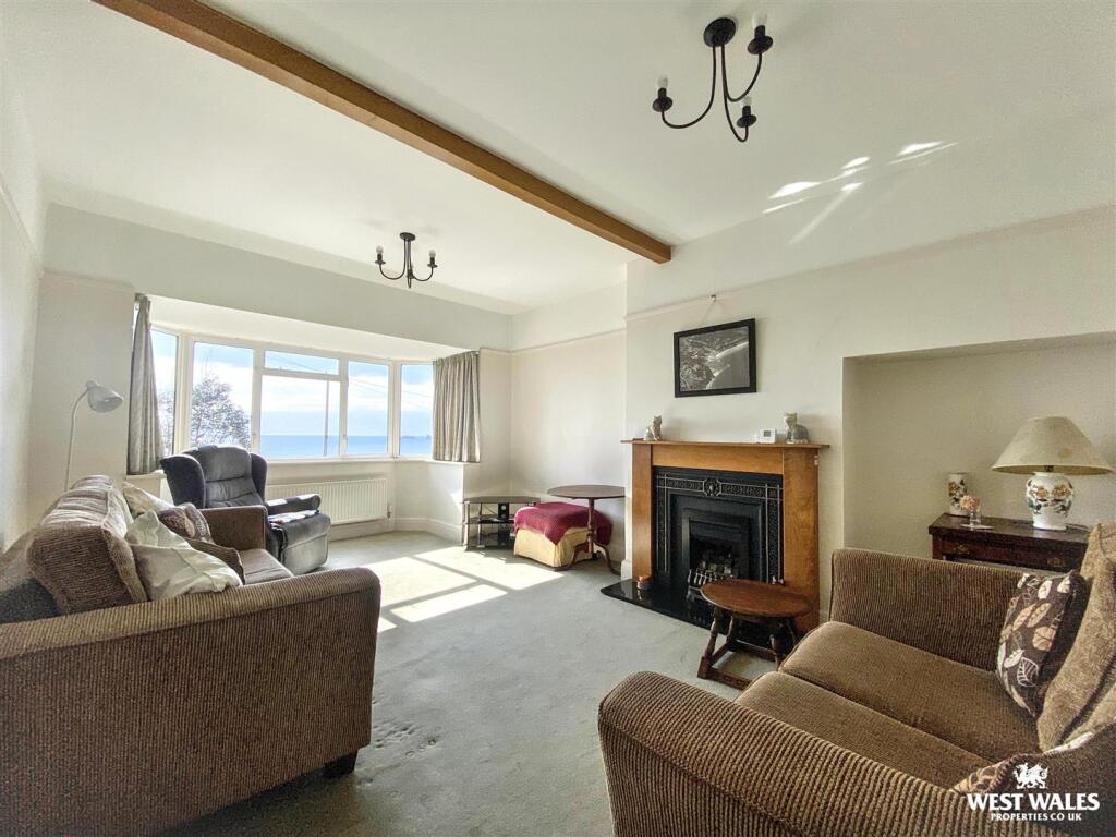 Wogan Terrace, Saundersfoot photo 4