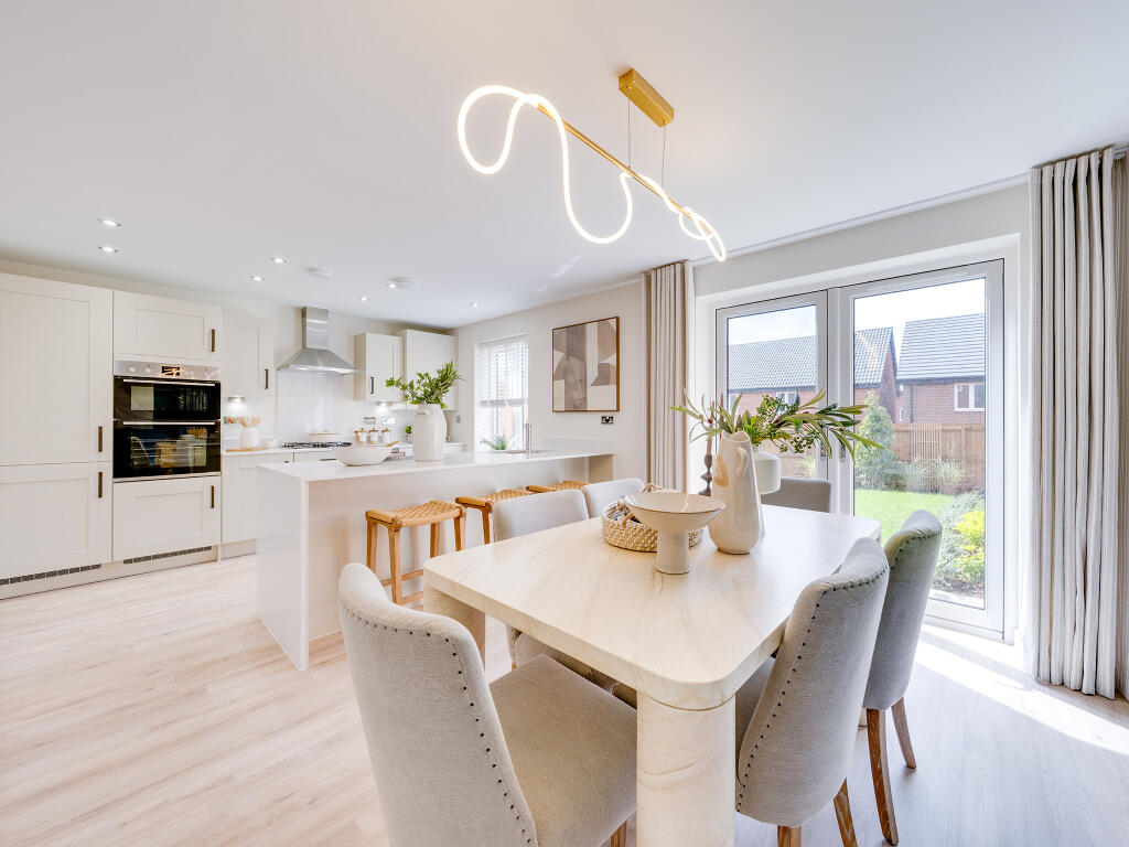 House in Redditch, Worcestershire - View 2