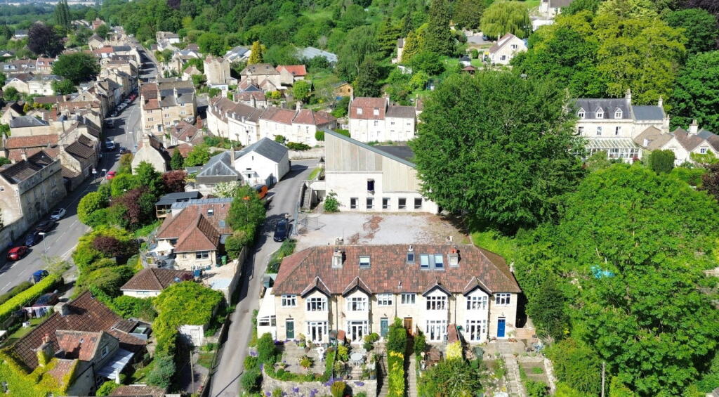 Main image of property: Brow Hill Villas, Bath, BA1 7NA