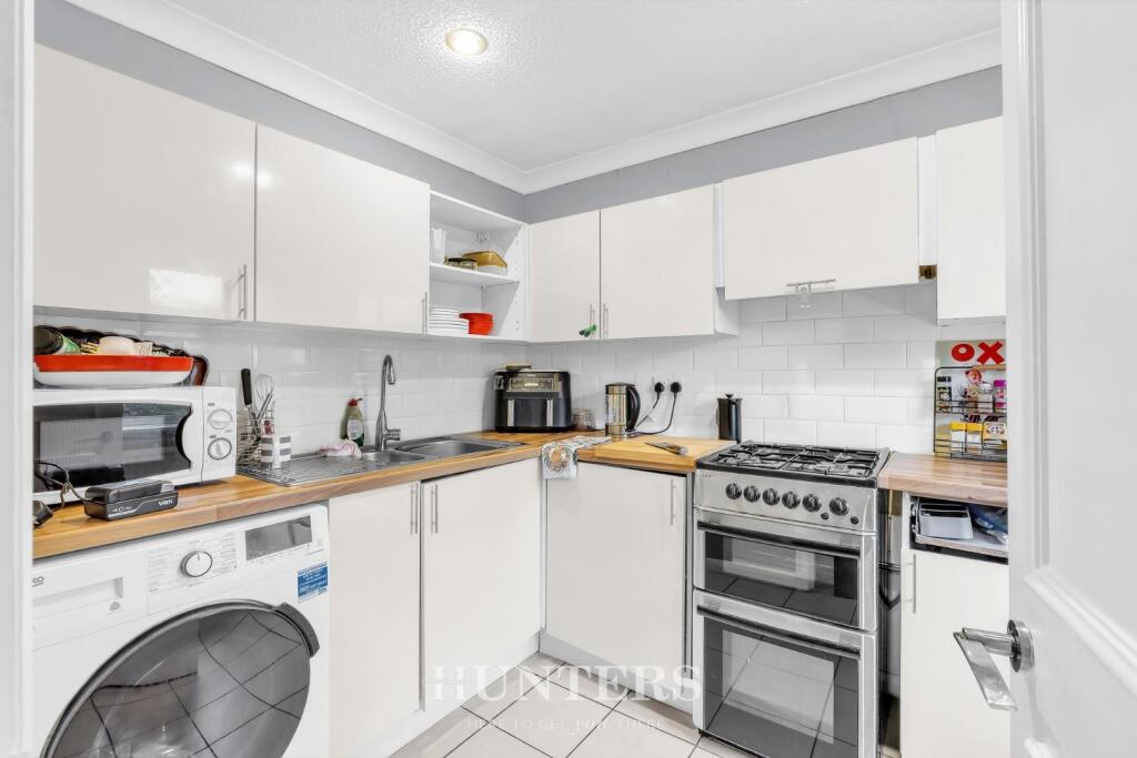 Apartment in Rochdale, Greater Manchester - More