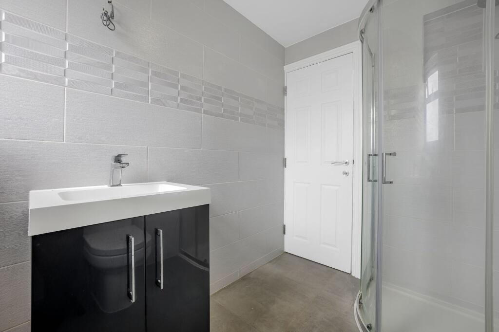 House in Ilford - View 4