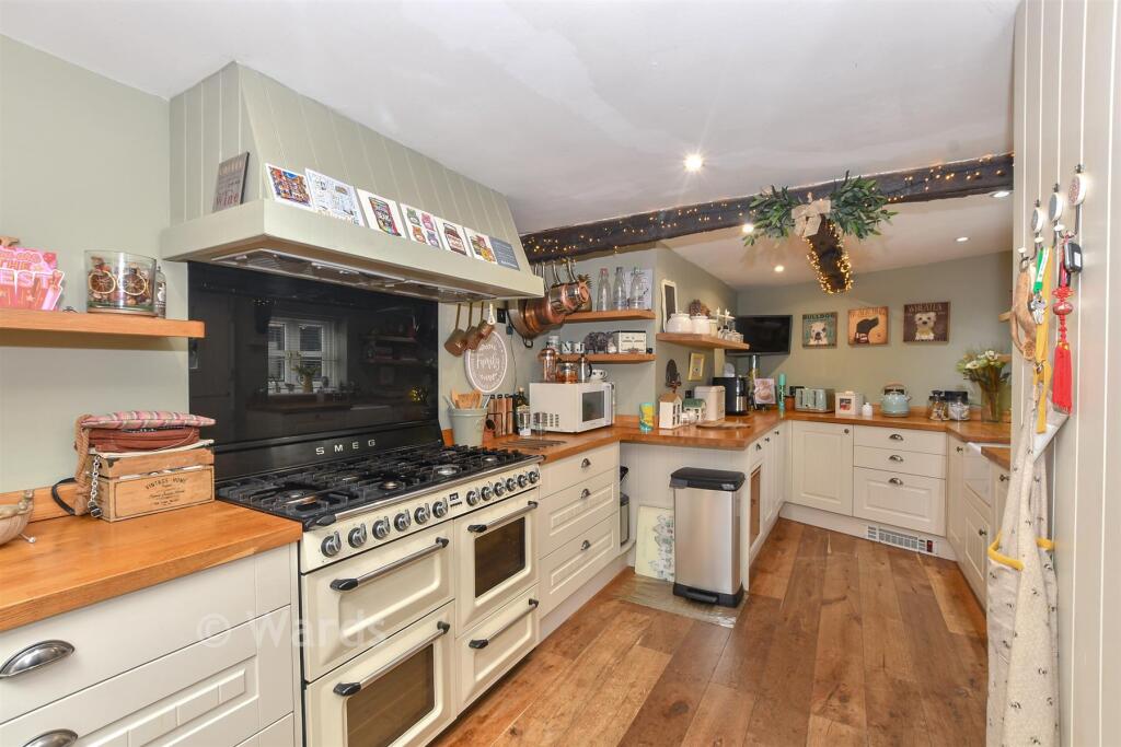 House in Maidstone, Yalding - View 2