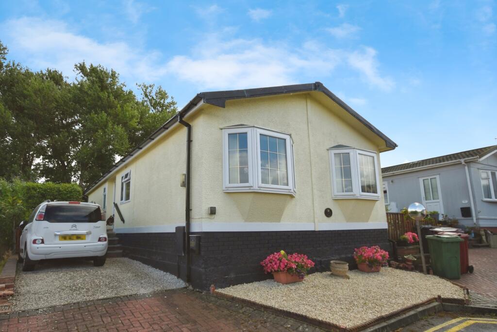 Main image of property: Poplar Drive, New Tupton, Chesterfield, Derbyshire, S42