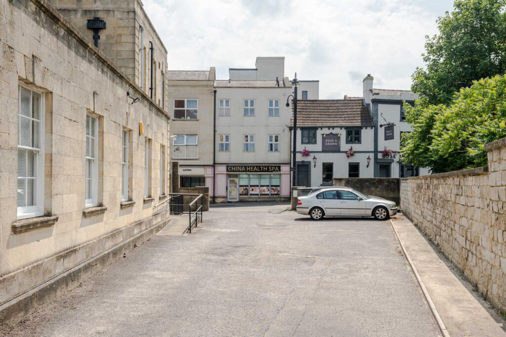 Additional image 46 of 10 Stallard Street, Trowbridge, Wiltshire, BA14