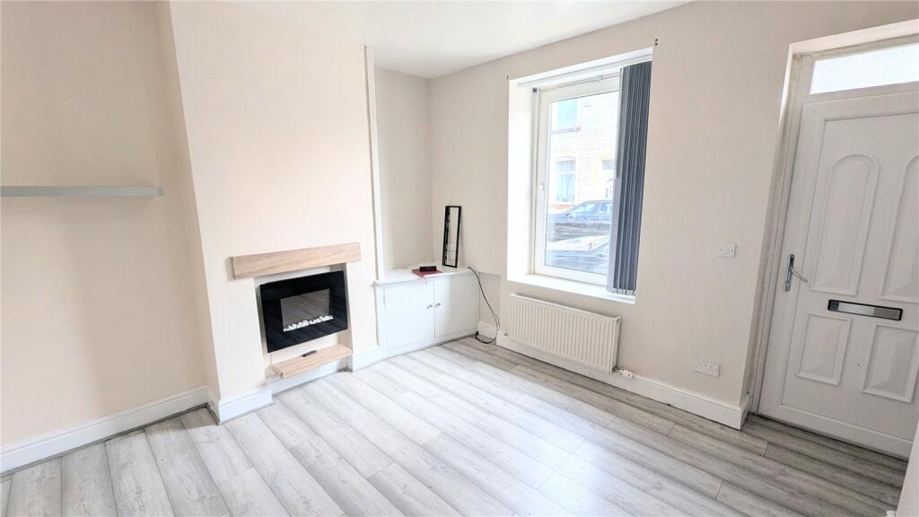House in Burnley, Lancashire - View 3