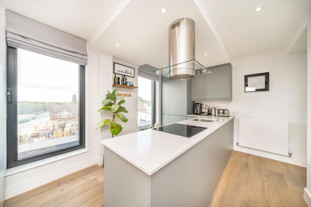 Apartment in London - View 3