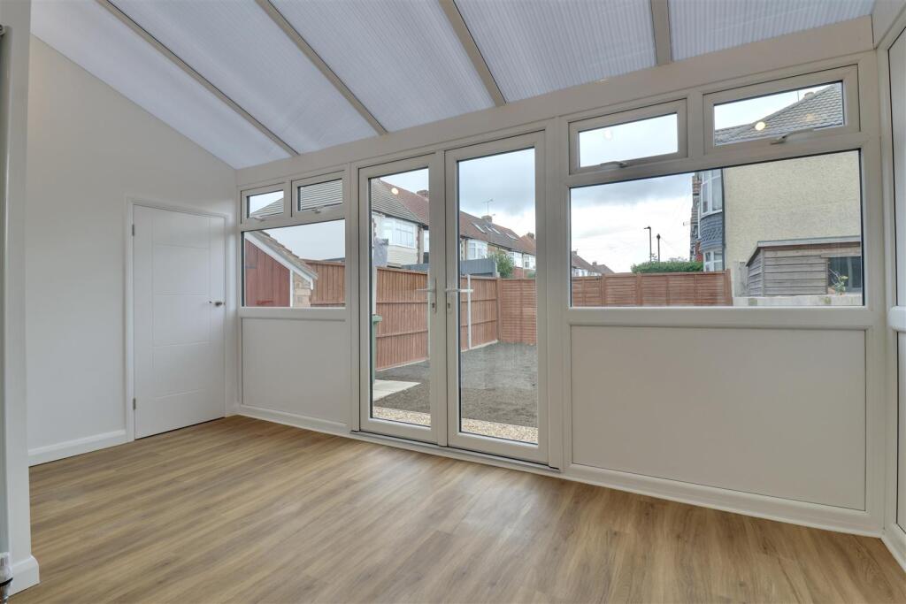 House in Portsmouth - View 4