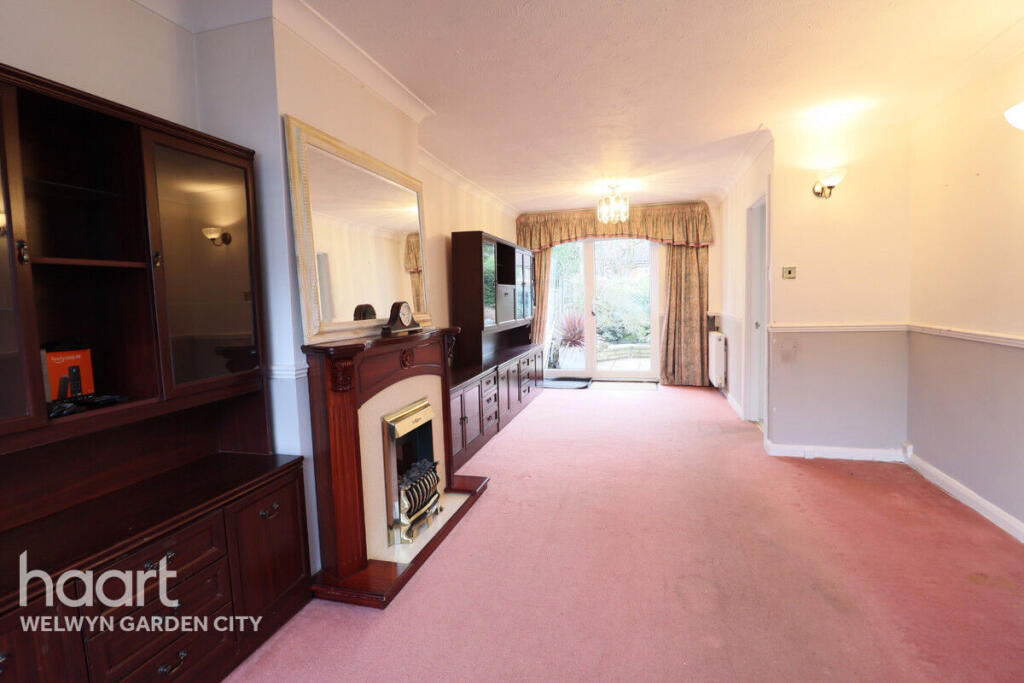 Additional image 5 of Orchard Mead, Hatfield