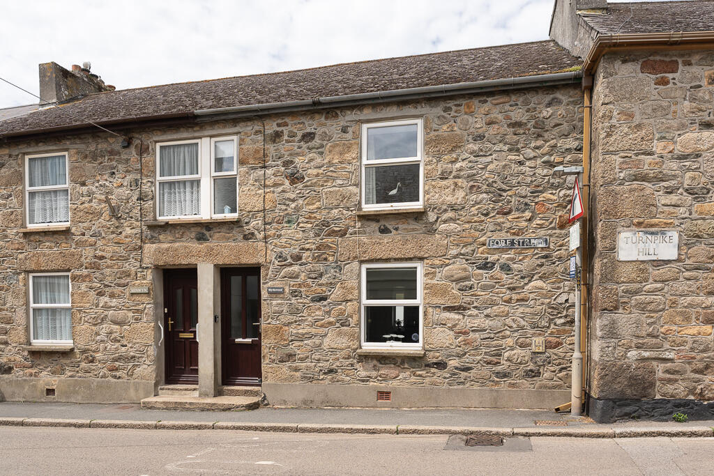 3-bed terraced on Blythswood - Fore Street - Marazion - Private Gardens , £375,000