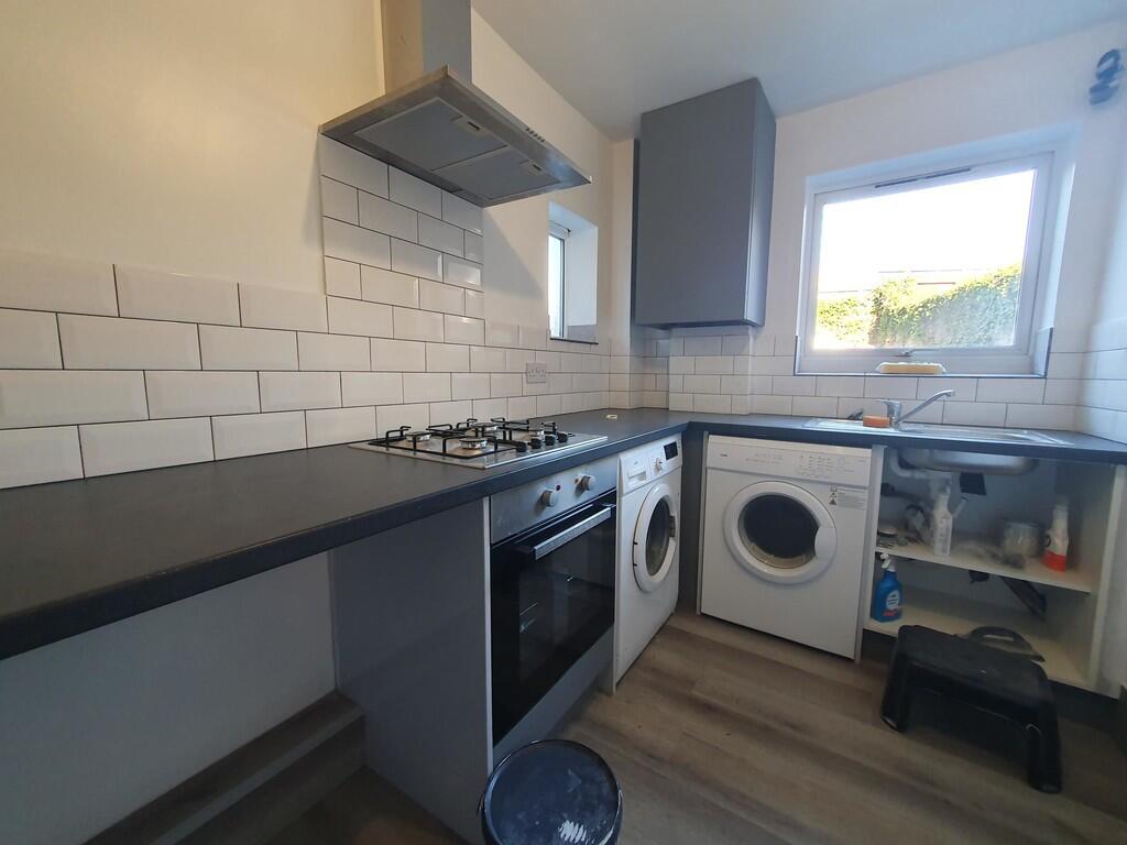 House in Yeovil, Somerset - View 4