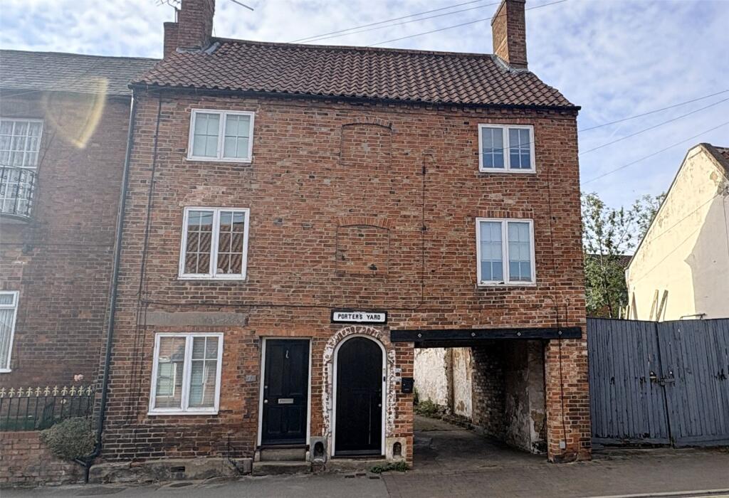 Millgate, Newark, Notts, NG24