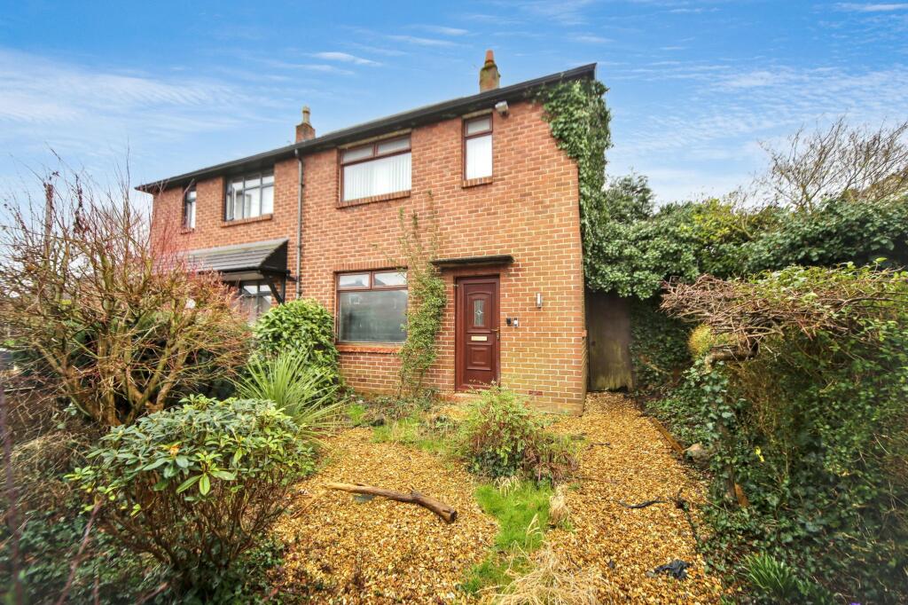 2-bed semi-detached on Kingsley Avenue, Wigan, WN3, £125,000