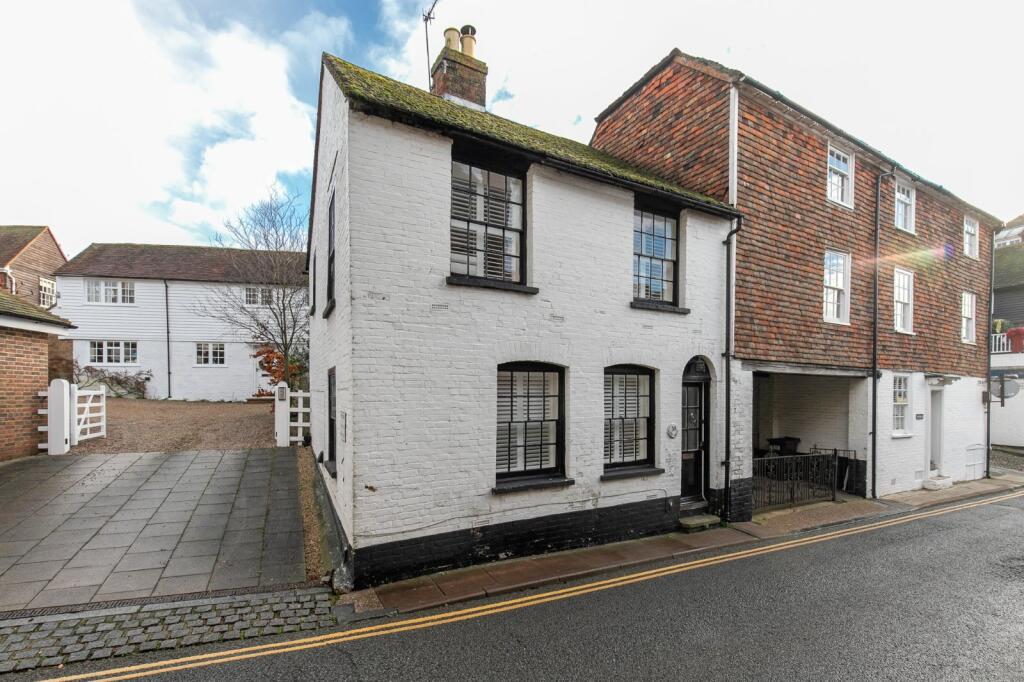 3-bed semi-detached on The Mint, Rye, East Sussex, TN31, £495,000