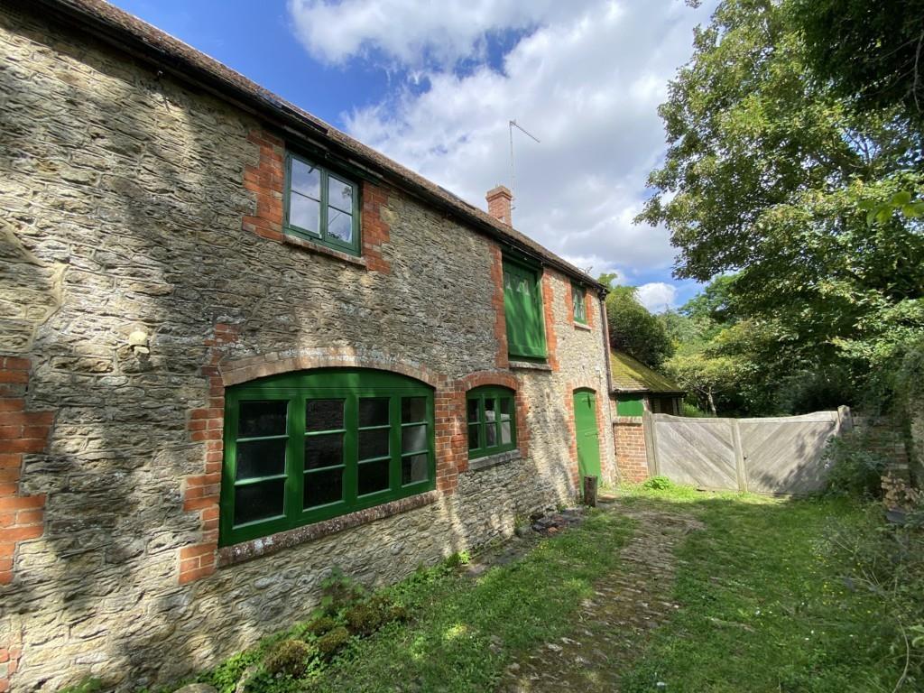 Main image of property: The Stables, High Street, Faringdon