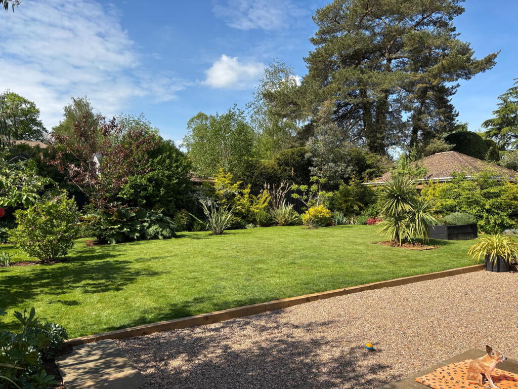 House in Leicester - View 2