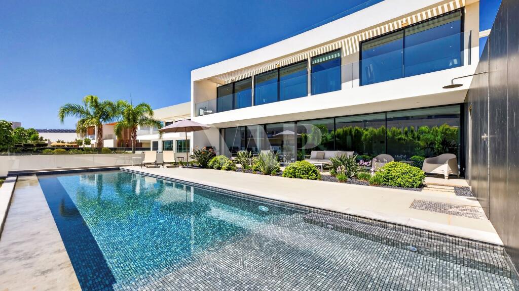 Main image of property: Algarve, Vilamoura
