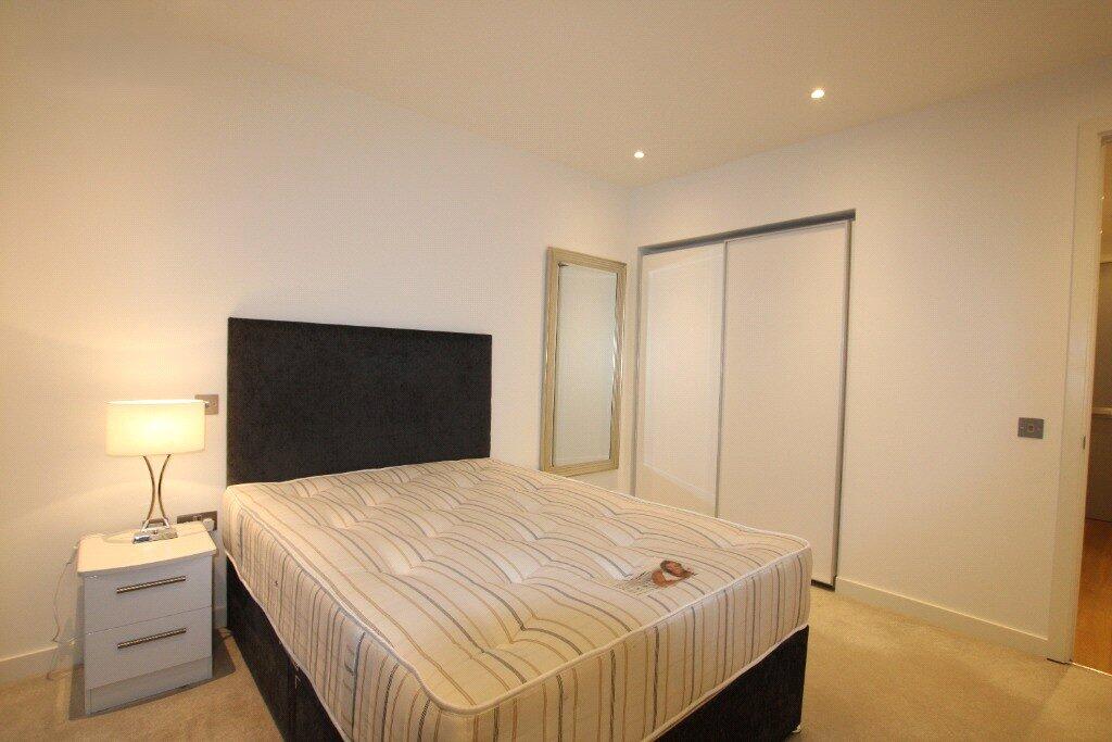 Apartment in Edinburgh - View 4
