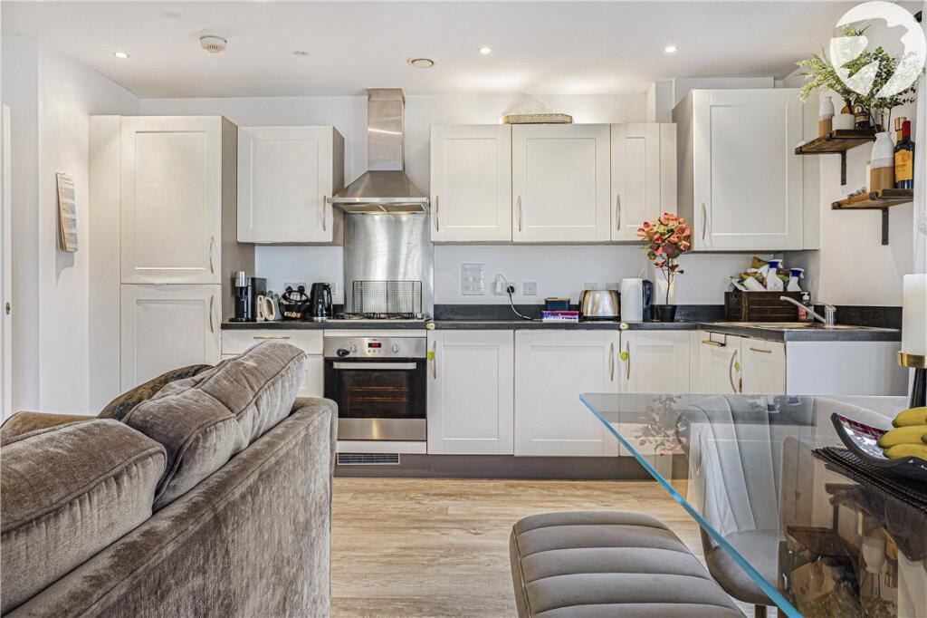 Renwick Drive, Bromley, Kent, BR2 - View 5