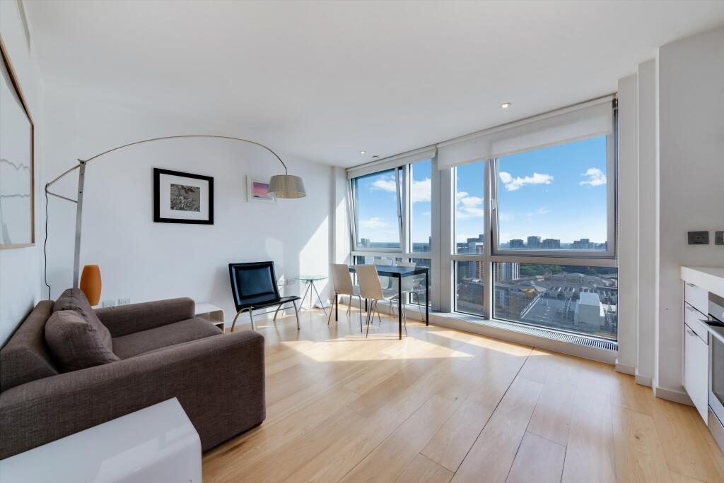 Main image of property: Ontario Tower, Fairmont Avenue, London, E14