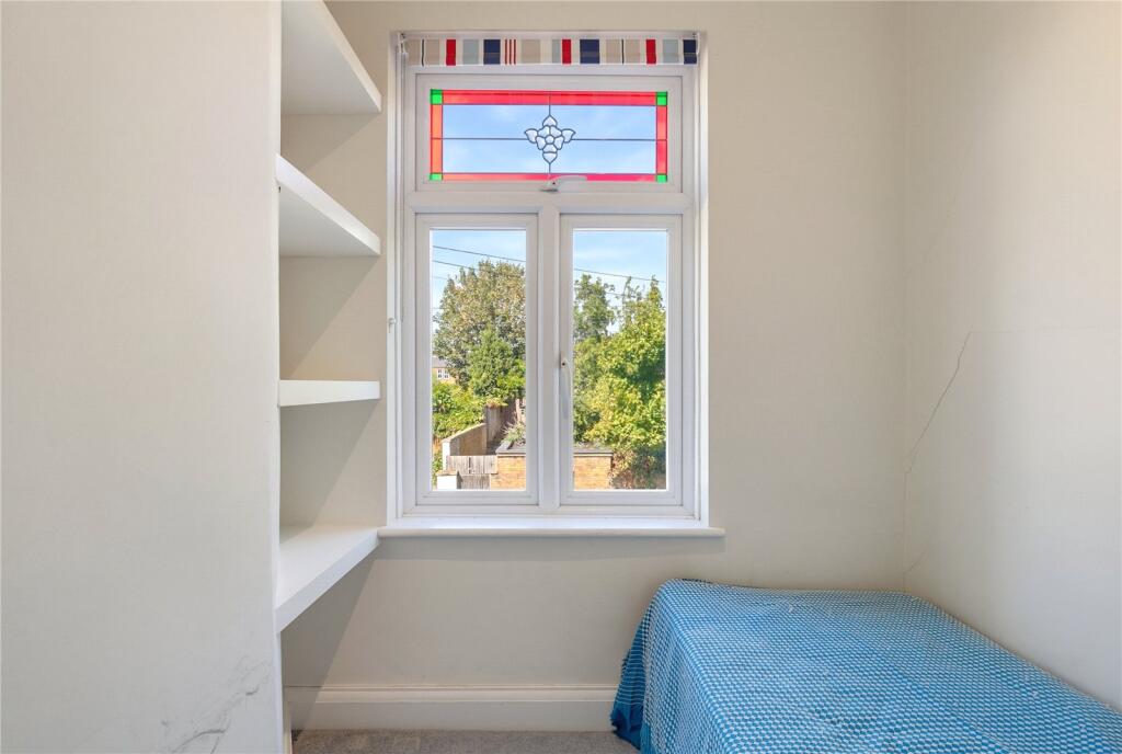 House in London - View 5