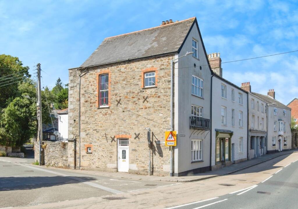 Main image of property: Rudge House, Queen Street, Lostwithiel, Cornwall, PL22 0AB