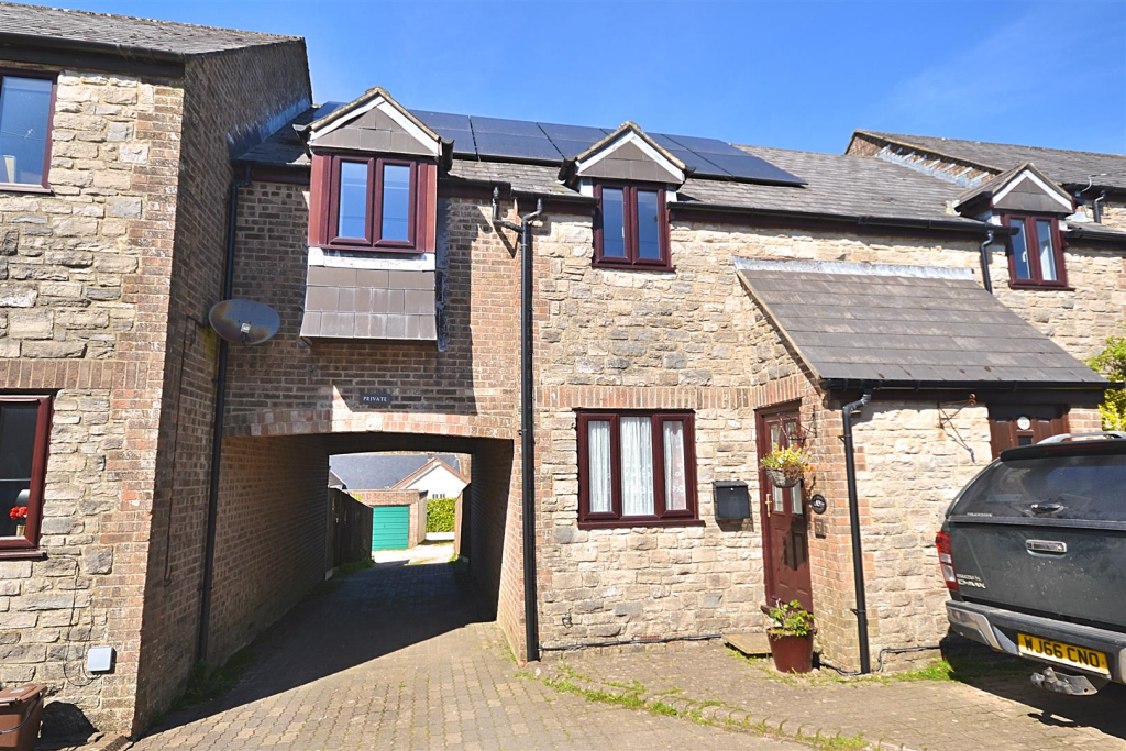 Main image of property: Back Lane, Cerne Abbas, Dorchester