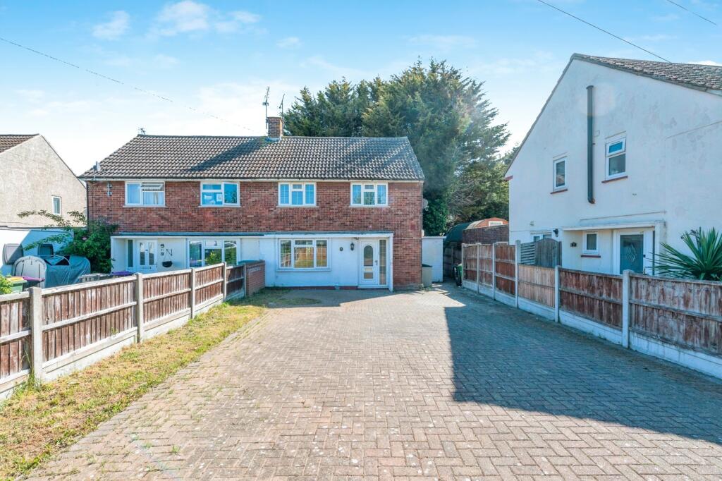 Main image of property: Tylney Avenue, Rochford, Essex, SS4