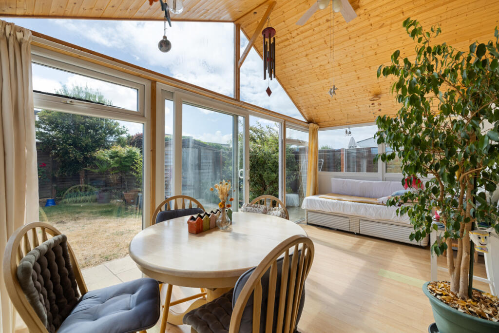 House in Portsmouth - View 5