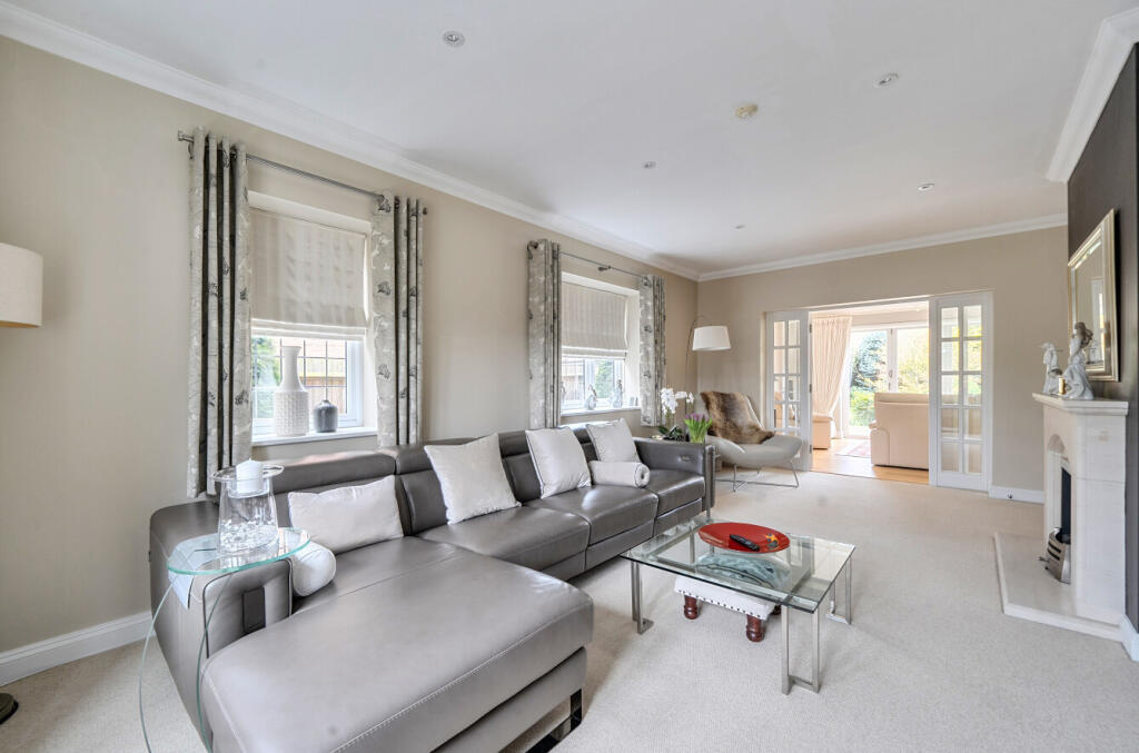 House in Reading - View 4