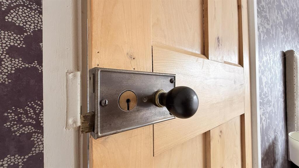 Additional image 11 of Hole Lane, Bournville, Birmingham