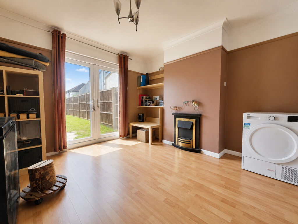 House in Slough - View 5