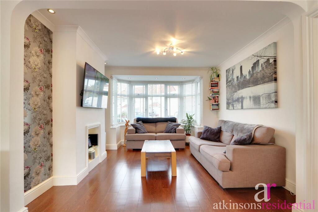House in Enfield - View 4
