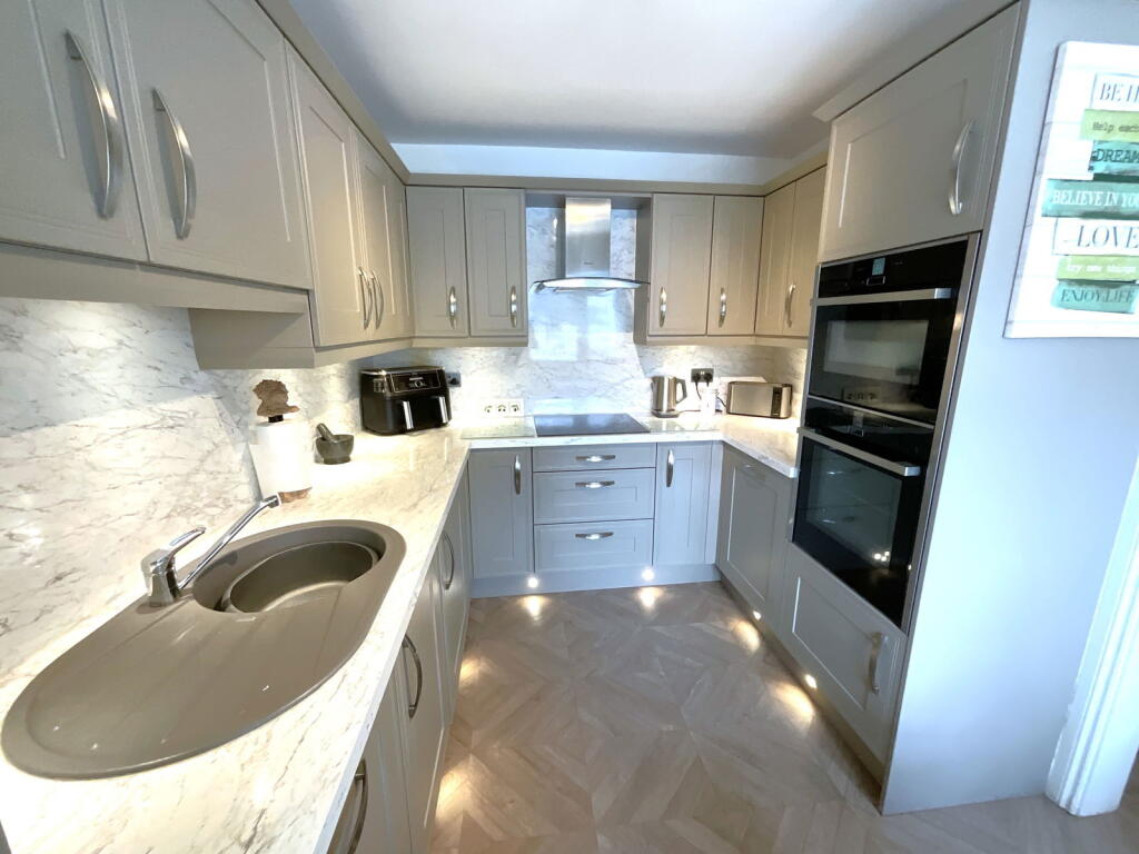 Additional image 5 of HALESOWEN, Hagley Road