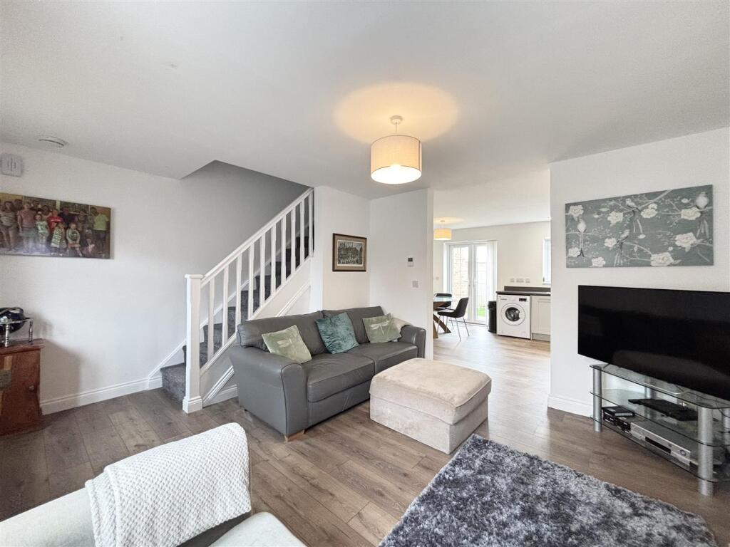 Gibson Way, Manby, Louth photo 4