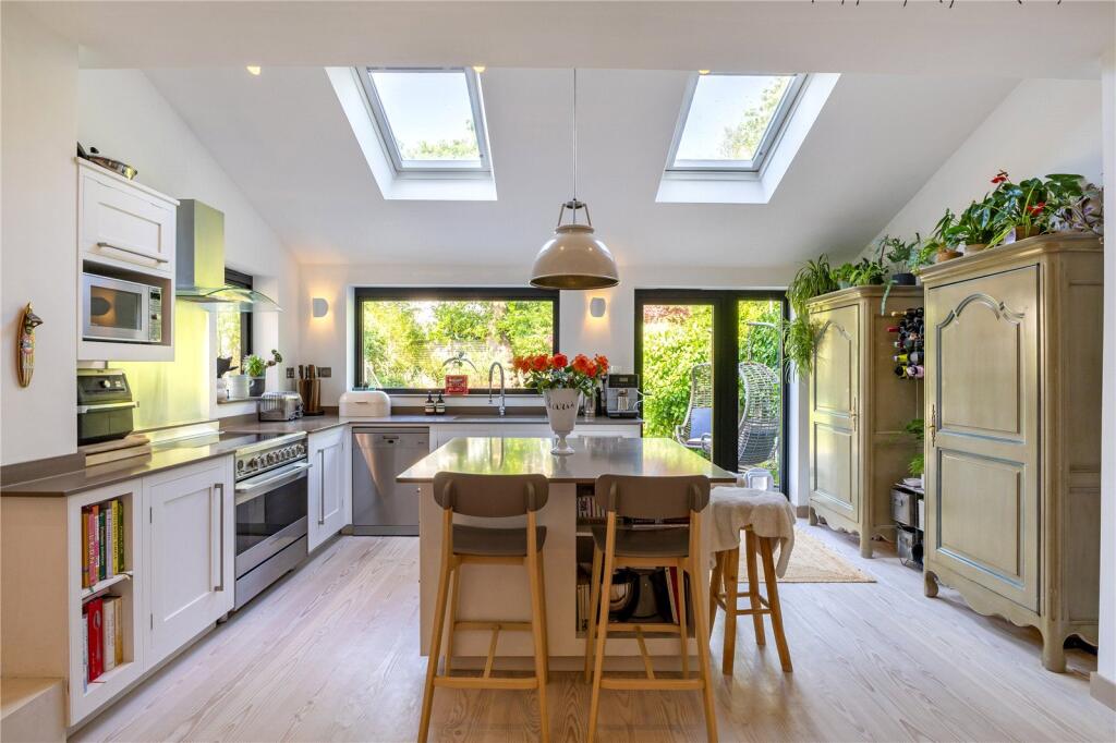 House in Bath - View 3