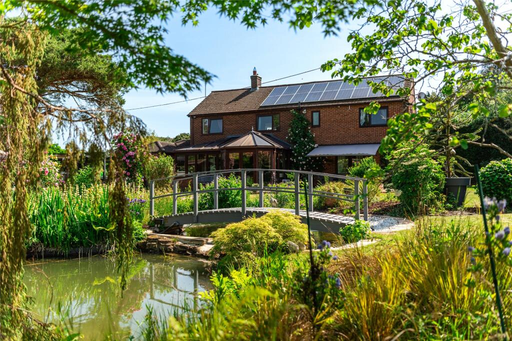 Main image of property: Station Road, Bow Brickhill, Milton Keynes, Buckinghamshire, MK17