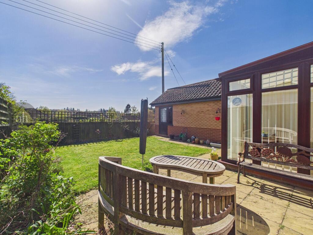 House in Mid Suffolk, Thurston - View 6