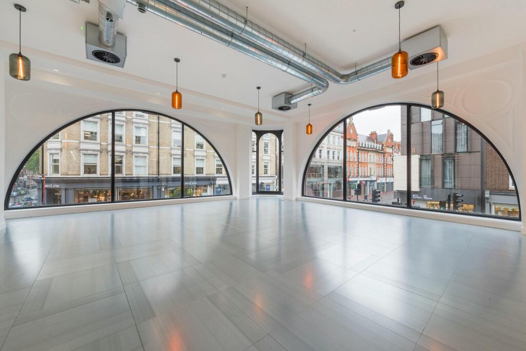 hall 13.jpg