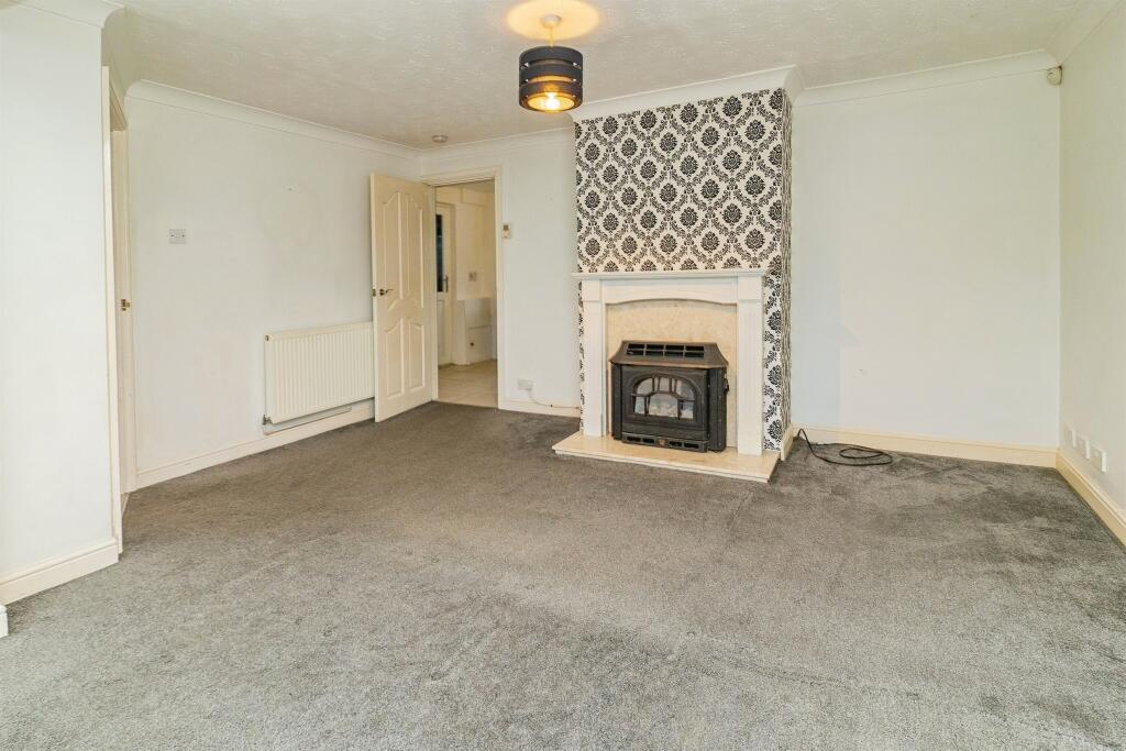 Avon Grove, Bletchley, Milton Keynes photo 4