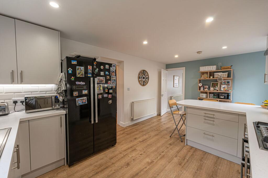 Cypress Close, Caerleon, NP18 - View 5