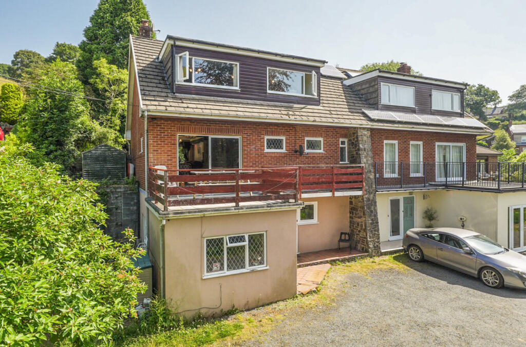 Main image of property: Glan-y-Nant, Llanidloes, Powys, SY18