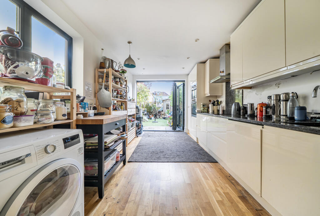 House in Bristol - View 5