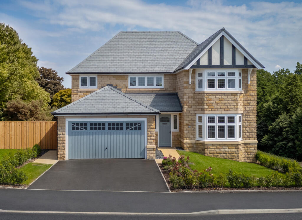 Main image of property: Huddersfield Road, Diggle, Oldham, OL3 5NU