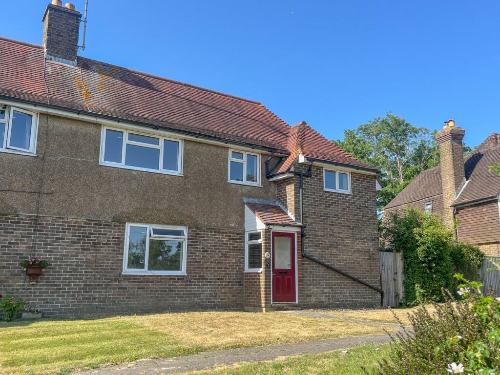 Main image of property: Wellington Gardens, Battle, TN33