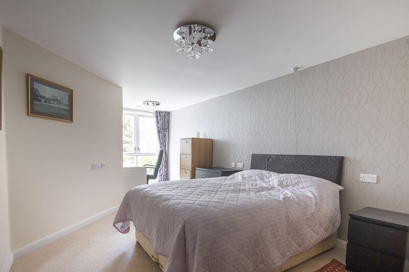 Kenton Lodge, Kenton Road, Gosforth, Newcastle Upon Tyne photo 5