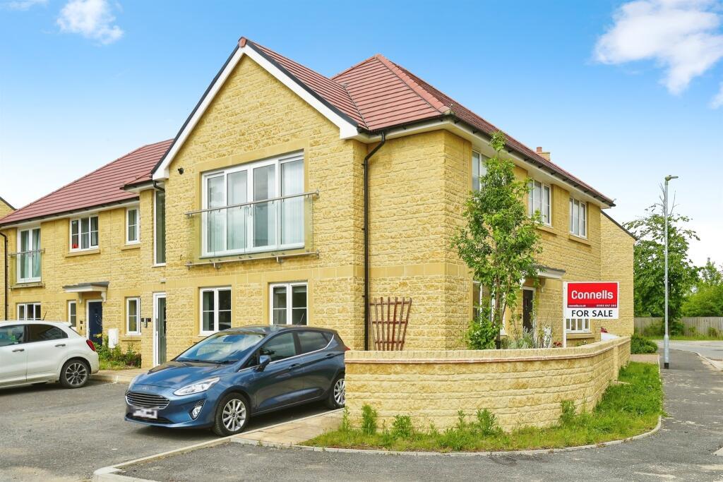 Main image of property: Linden Gardens, Carterton
