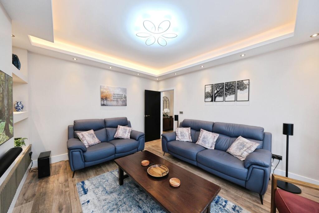 House in Nottingham, Forest Fields - View 5