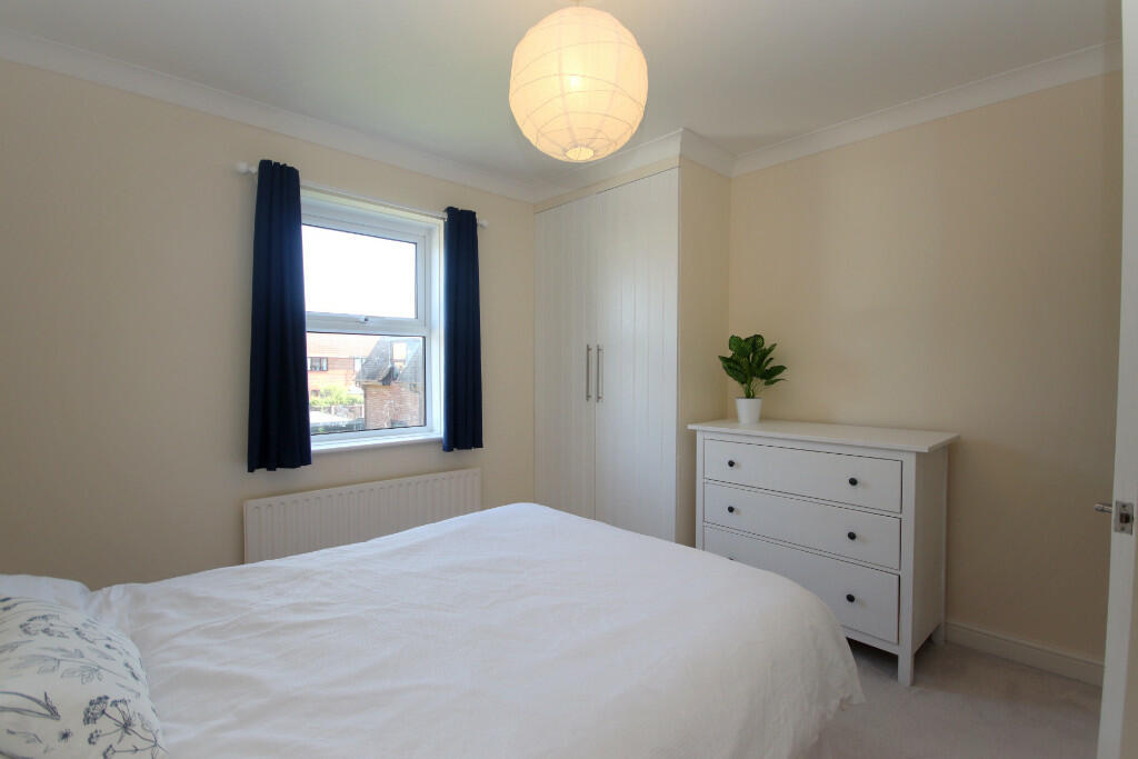 Apartment in Southampton - More